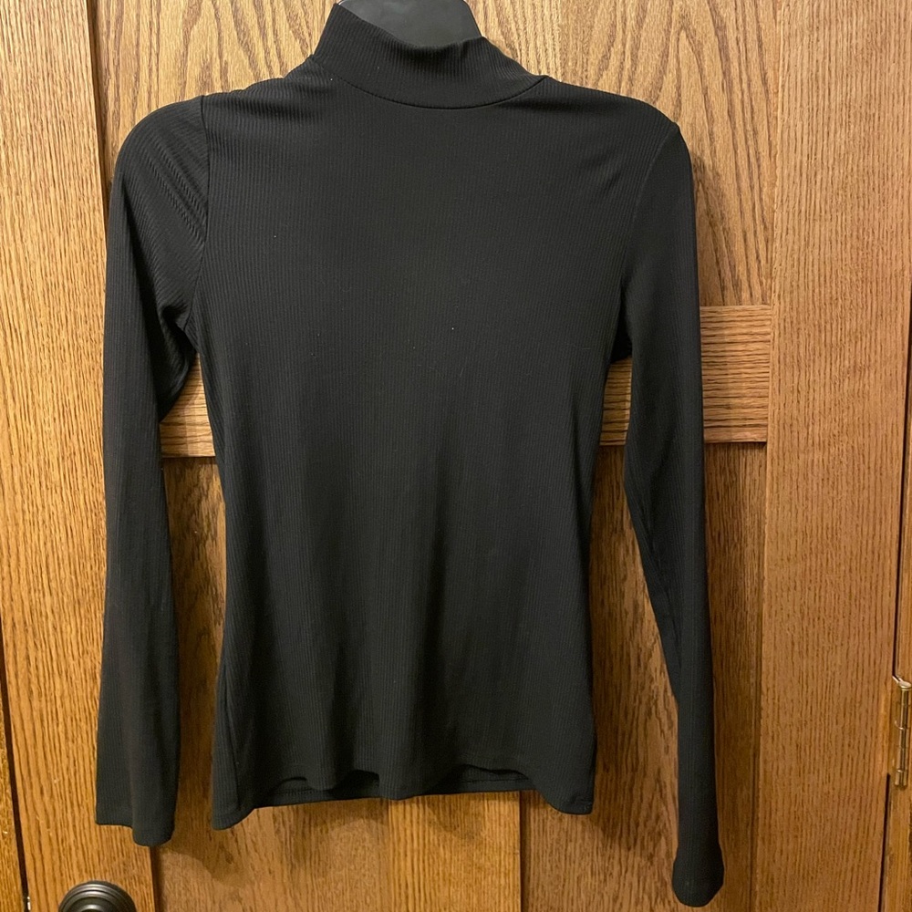 No Boundaries long sleeve